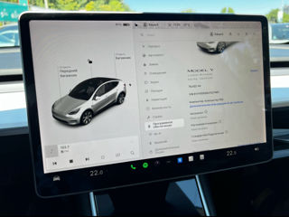 Tesla Model Y foto 10