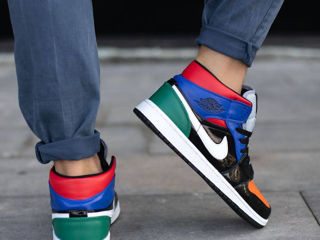 Nike Jordan Retro 1 Poze reale foto 3