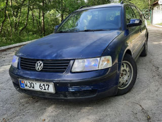 Volkswagen Passat foto 3