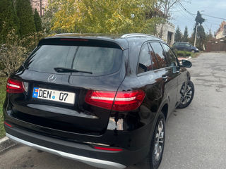 Mercedes GLC foto 4