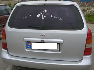 Opel Astra foto 2