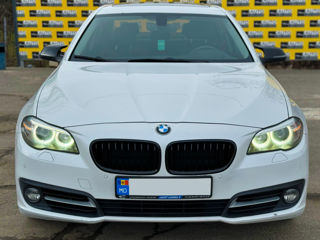 BMW 5 Series foto 4