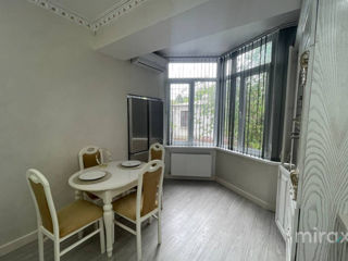 Apartament cu 1 cameră, 51 m², Buiucani, Chișinău foto 5