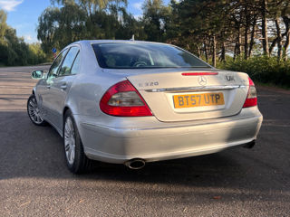 Mercedes E-Class foto 9