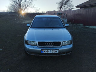 Audi A4 foto 3