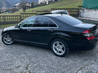 Mercedes S-Class foto 2