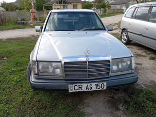 Mercedes Series (W124) foto 6