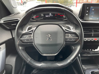 Peugeot 2008 foto 9