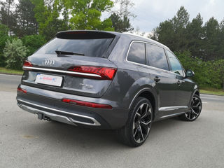 Audi Q7 foto 18