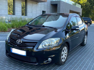 Toyota Auris foto 3