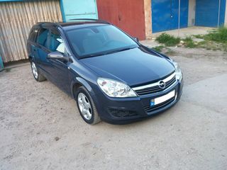 Opel Astra foto 4