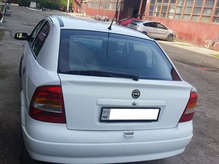 Opel Astra foto 4