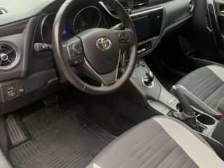 Toyota Auris foto 5