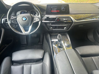 BMW 5 Series foto 6