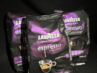 Boabe de cafea LAVAZZA Espresso Italiano 8/10 si Espresso Barista 9/10