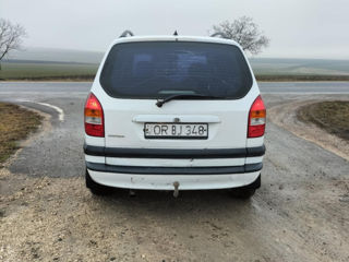 Opel Zafira foto 5