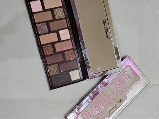 Fard pleoape Too Faced