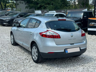 Renault Megane foto 6