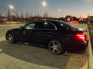 Mercedes E-Class foto 8