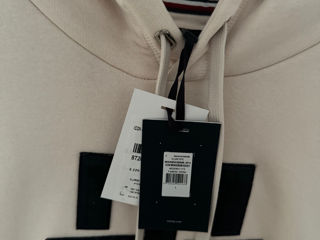 Tommy Hilfiger foto 7