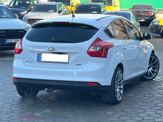 Ford Focus foto 4