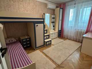 Apartament cu 3 camere, 72 m², Râșcani, Chișinău foto 12