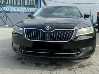 Skoda Superb foto 3