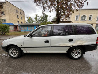 Opel Astra foto 4