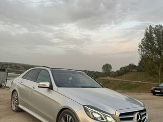 Mercedes E-Class foto 5