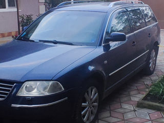 Volkswagen Passat foto 1