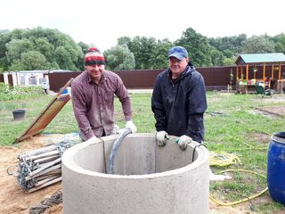 Curăţarea fintinilor in toate raioanele sapam si canalizari bazine foto 1