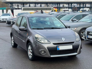 Renault Clio foto 4