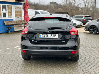 Ford Focus foto 5