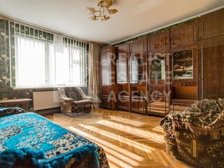 Chirie, Apartament, 4 odăi, Centru, bd. Ștefan cel Mare și Sfânt foto 8