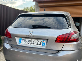 Peugeot 308 foto 2