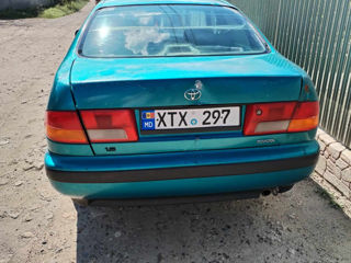 Toyota Carina foto 3