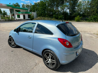 Opel Corsa foto 6