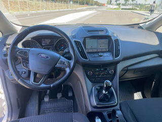 Ford C-Max foto 7