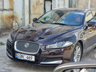 Jaguar XF фото 15