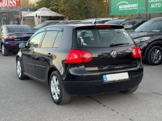 Volkswagen Golf foto 6