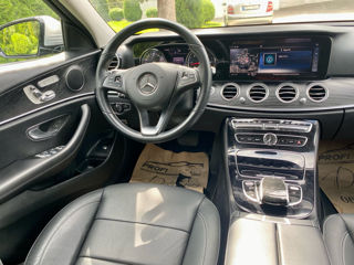 Mercedes E-Class foto 7