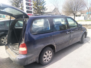 KIA Carnival foto 5