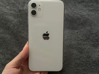 Vând iphone 11