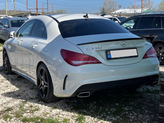 Mercedes CLA foto 4