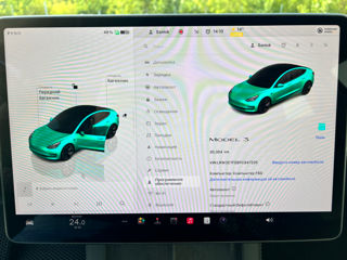 Tesla Model 3 foto 13