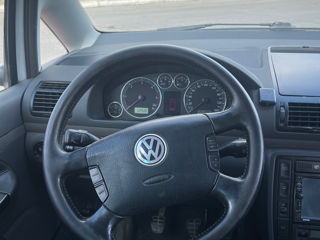 Volkswagen Sharan foto 10