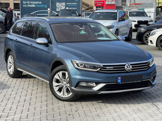 Volkswagen Passat foto 4