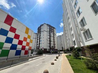 Apartament cu 2 camere, 76 m², Buiucani, Chișinău foto 14