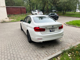 BMW 3 Series foto 3