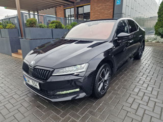 Skoda Superb foto 2